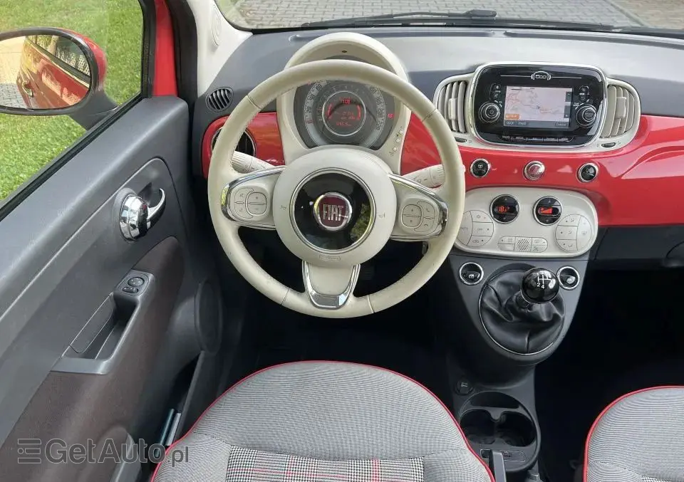FIAT 500 1.2 8V Lounge Euro6