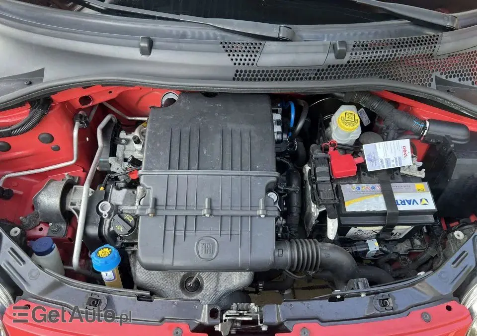 FIAT 500 1.2 8V Lounge Euro6