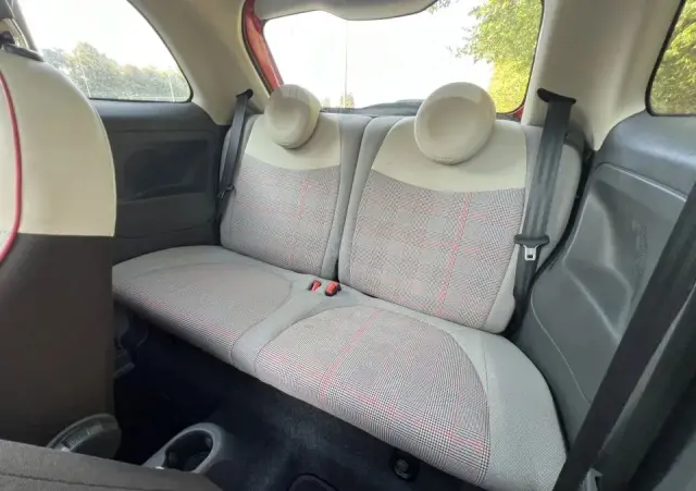 FIAT 500 1.2 8V Lounge Euro6