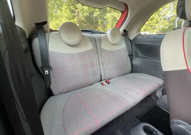 FIAT 500 1.2 8V Lounge Euro6