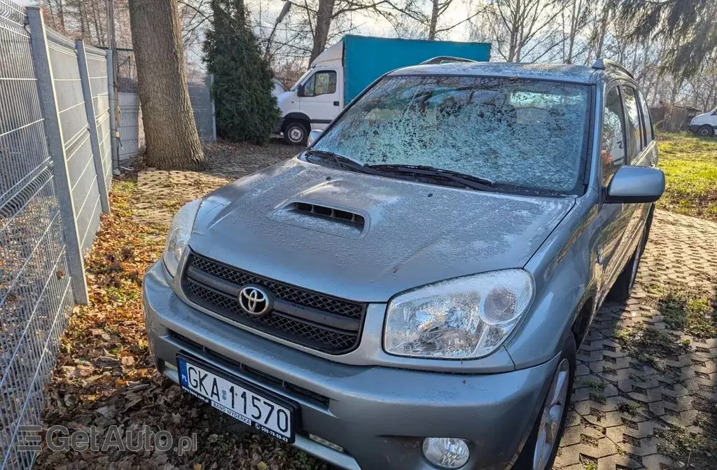 TOYOTA Rav 4 