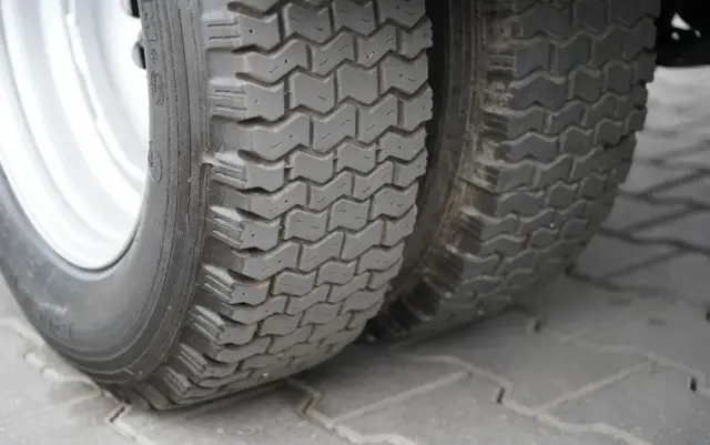 MERCEDES-BENZ SPRINTER  513 / WYWROTKA / BRYGADÓWKA / 7  MIEJSC / BLIŹNIAK / MANUAL / SPROWADZONY 