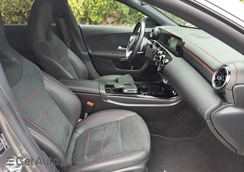 MERCEDES-BENZ CLA 250 e 8G-DCT Edition AMG Line