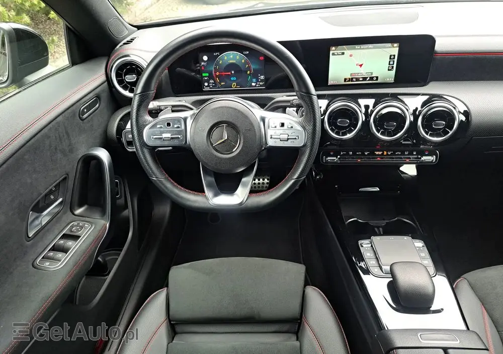 MERCEDES-BENZ CLA 250 e 8G-DCT Edition AMG Line