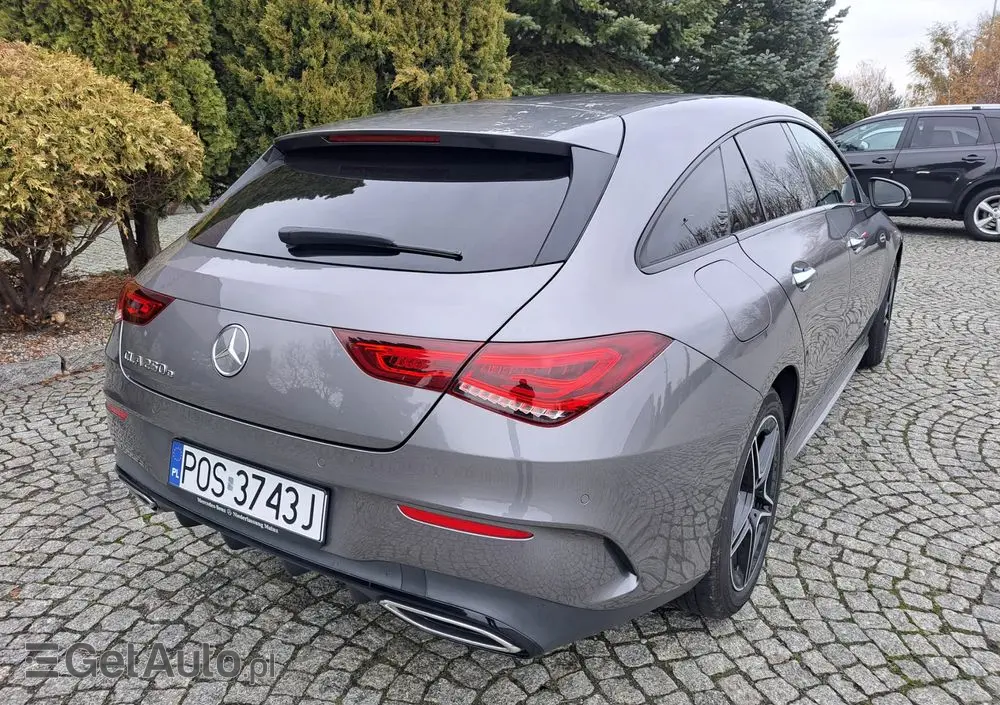 MERCEDES-BENZ CLA 250 e 8G-DCT Edition AMG Line
