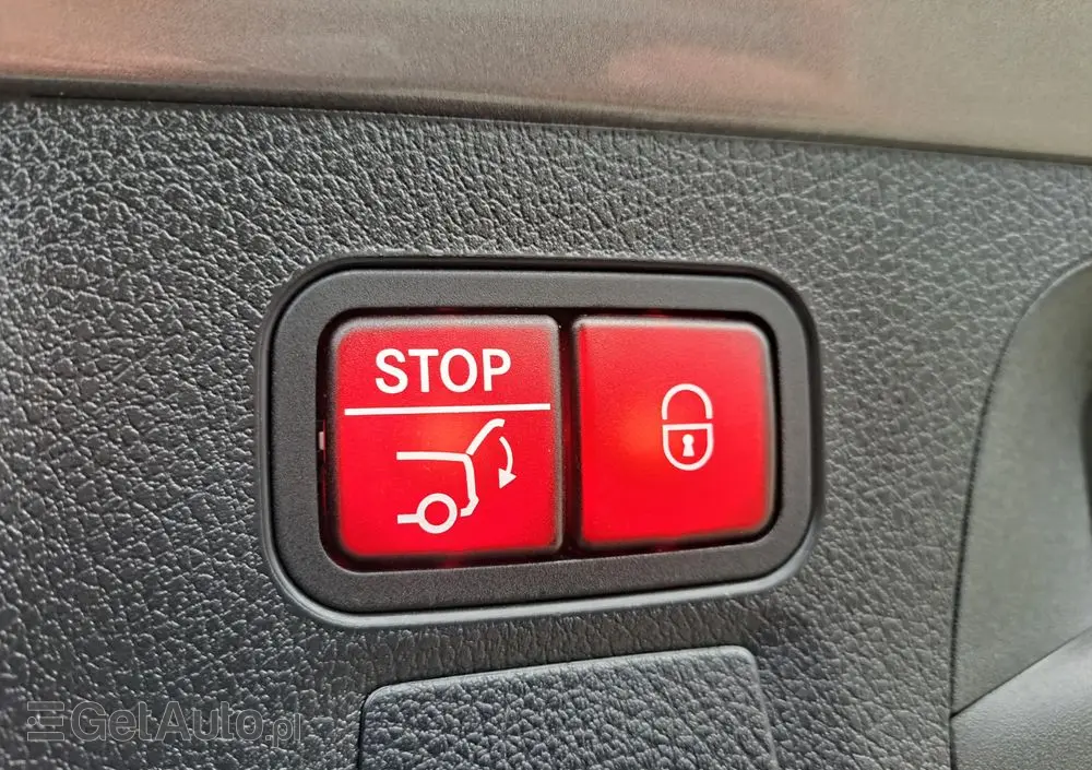 MERCEDES-BENZ CLA 250 e 8G-DCT Edition AMG Line