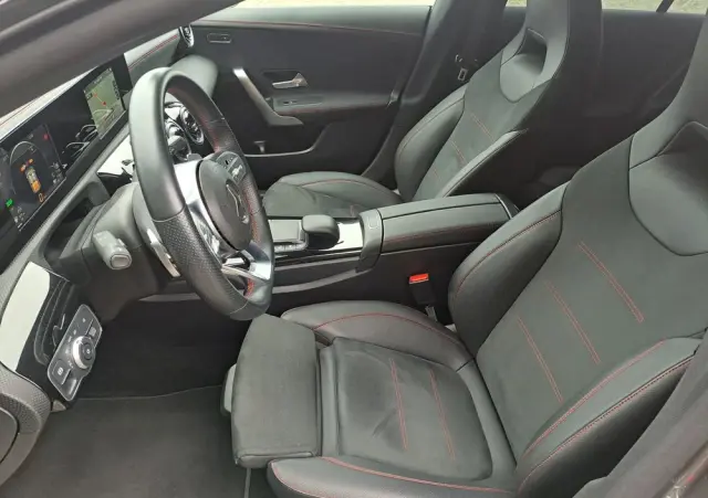 MERCEDES-BENZ CLA 250 e 8G-DCT Edition AMG Line