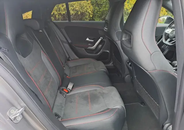 MERCEDES-BENZ CLA 250 e 8G-DCT Edition AMG Line