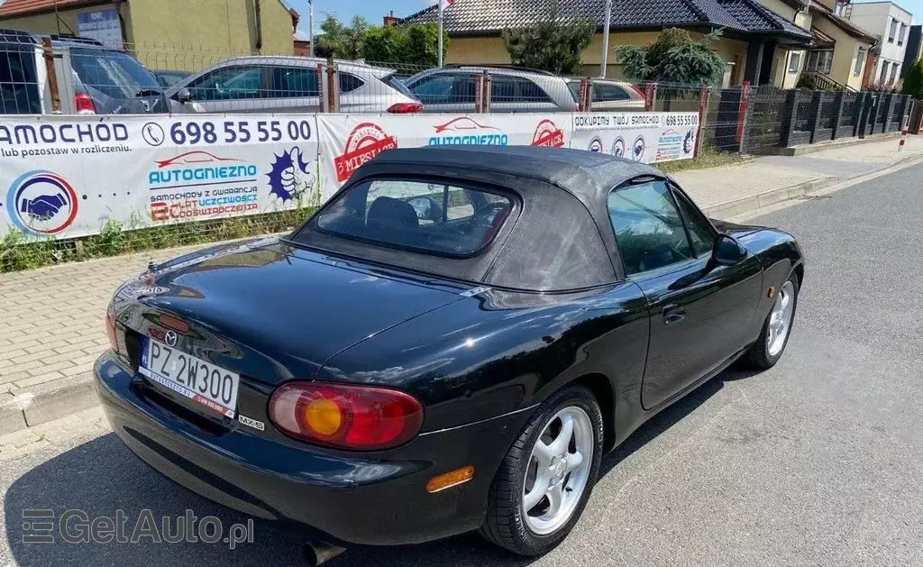 MAZDA MX-5 