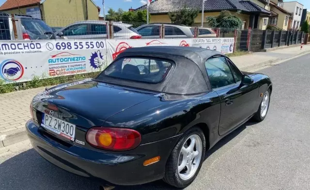 MAZDA MX-5 