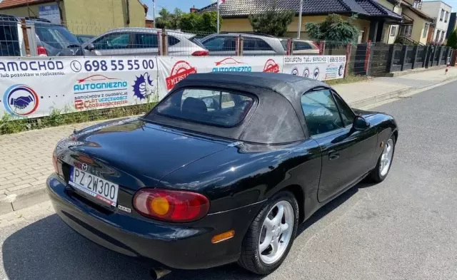 MAZDA MX-5 