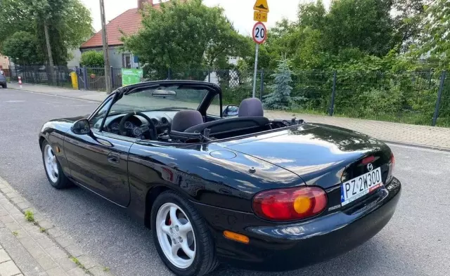 MAZDA MX-5 