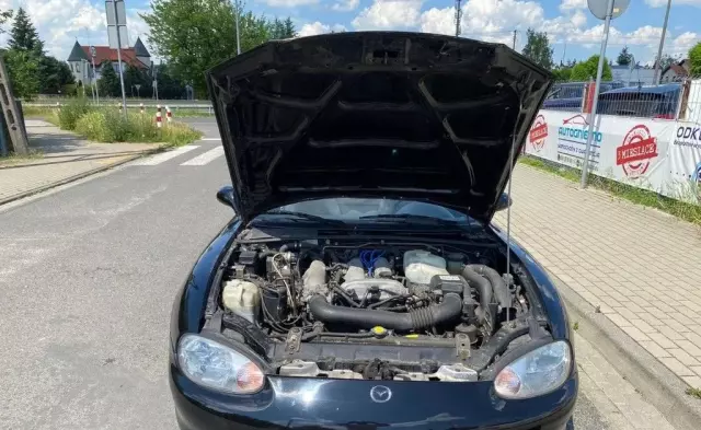 MAZDA MX-5 