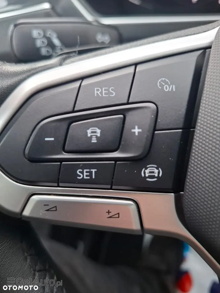 VOLKSWAGEN Tiguan 2.0 TDI SCR Elegance DSG