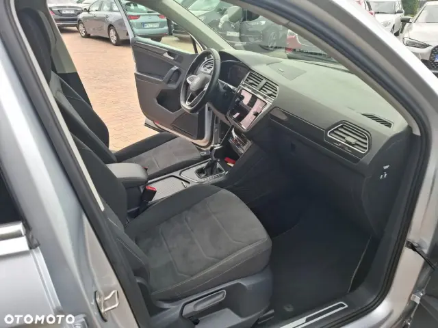 VOLKSWAGEN Tiguan 2.0 TDI SCR Elegance DSG