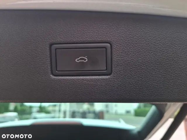 VOLKSWAGEN Tiguan 2.0 TDI SCR Elegance DSG