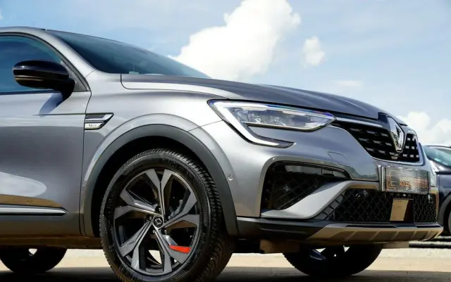 RENAULT Arkana 