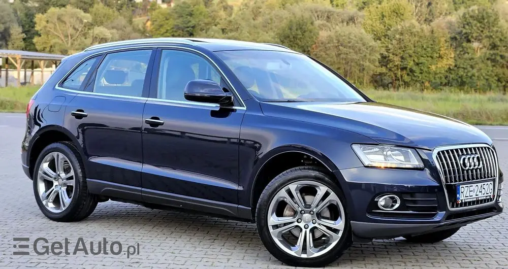 AUDI Q5 2.0 TDI quattro S tronic sport