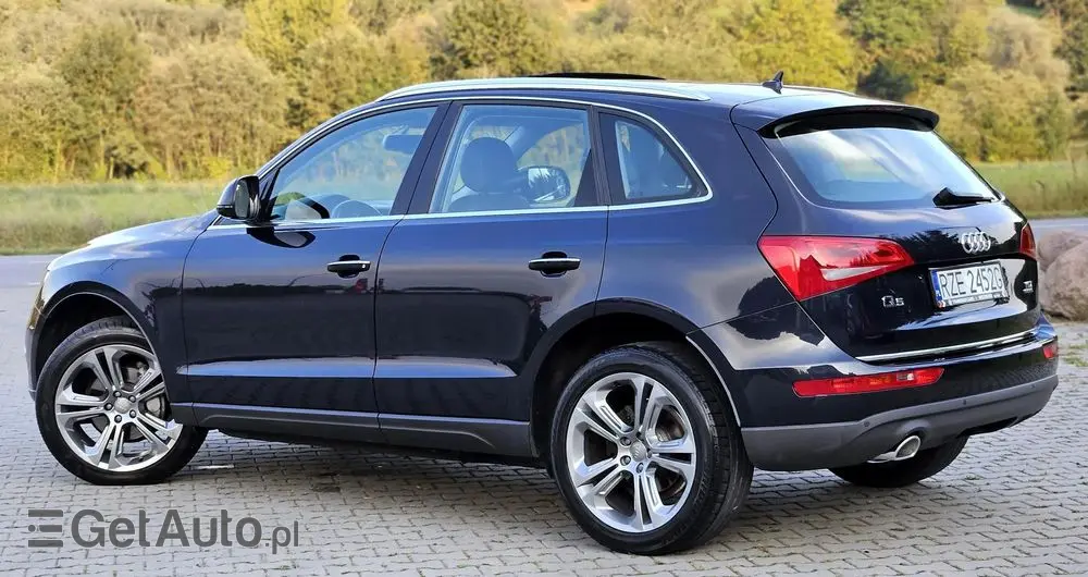 AUDI Q5 2.0 TDI quattro S tronic sport