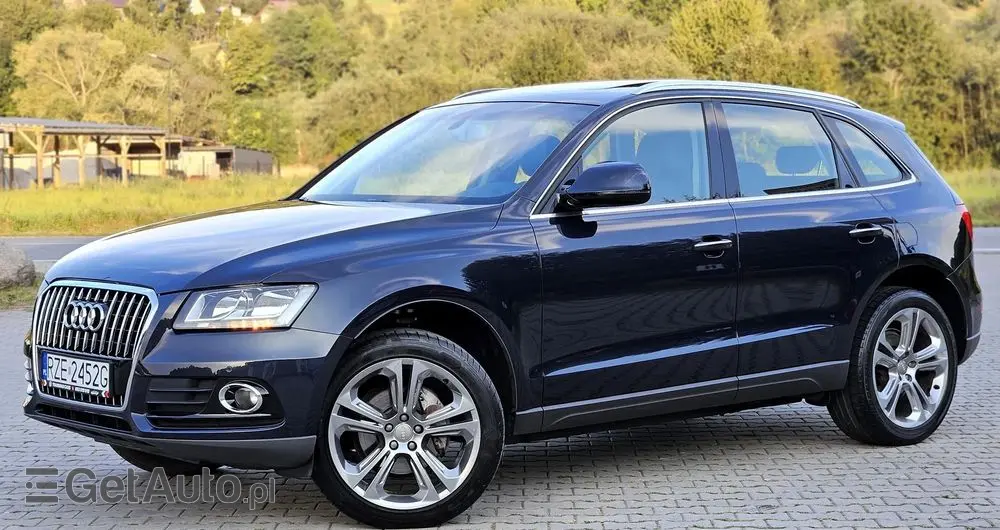 AUDI Q5 2.0 TDI quattro S tronic sport