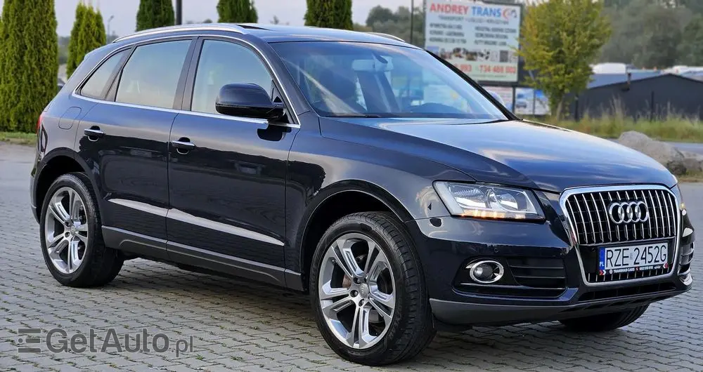 AUDI Q5 2.0 TDI quattro S tronic sport