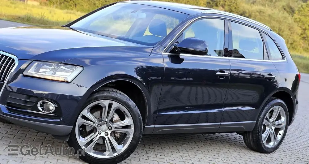 AUDI Q5 2.0 TDI quattro S tronic sport
