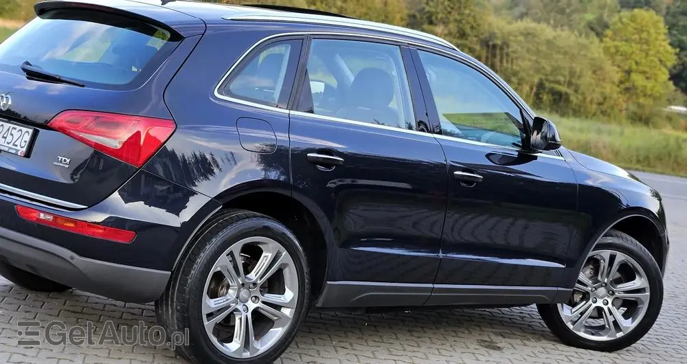 AUDI Q5 2.0 TDI quattro S tronic sport
