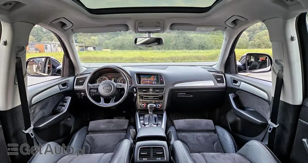 AUDI Q5 2.0 TDI quattro S tronic sport
