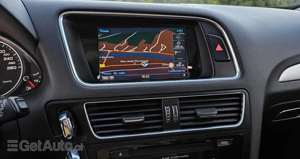 AUDI Q5 2.0 TDI quattro S tronic sport