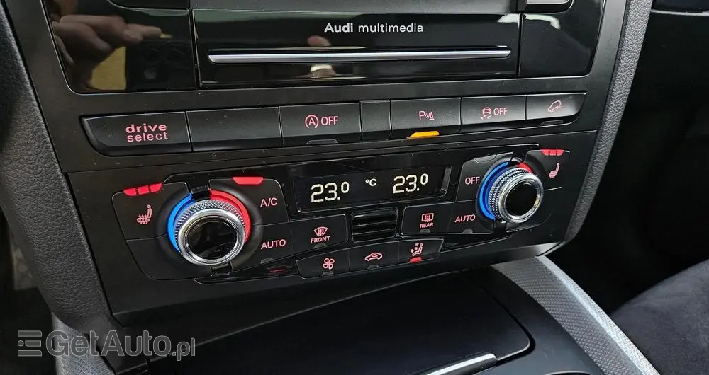 AUDI Q5 2.0 TDI quattro S tronic sport