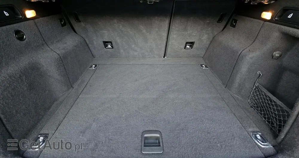 AUDI Q5 2.0 TDI quattro S tronic sport