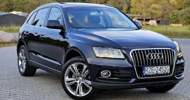 AUDI Q5 2.0 TDI quattro S tronic sport