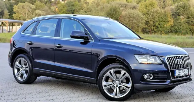 AUDI Q5 2.0 TDI quattro S tronic sport