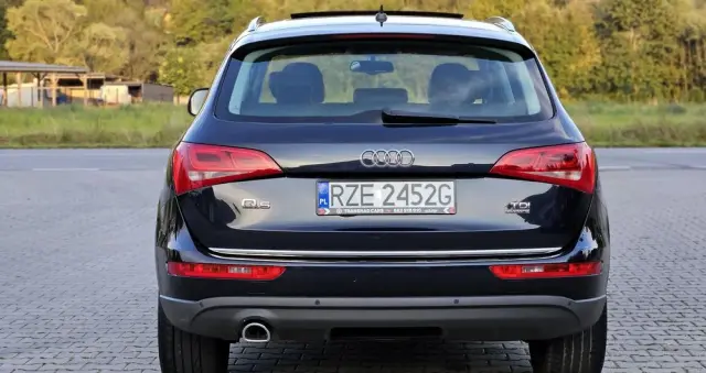 AUDI Q5 2.0 TDI quattro S tronic sport