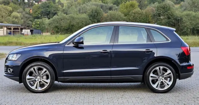 AUDI Q5 2.0 TDI quattro S tronic sport