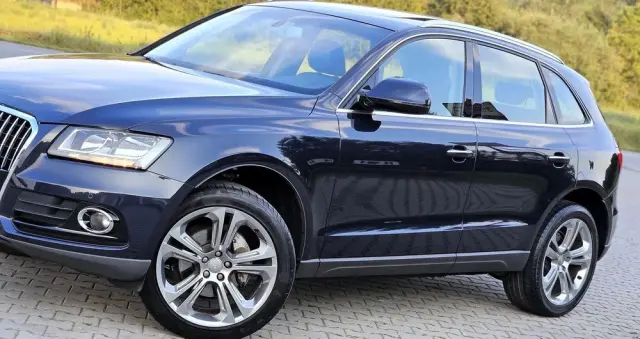 AUDI Q5 2.0 TDI quattro S tronic sport
