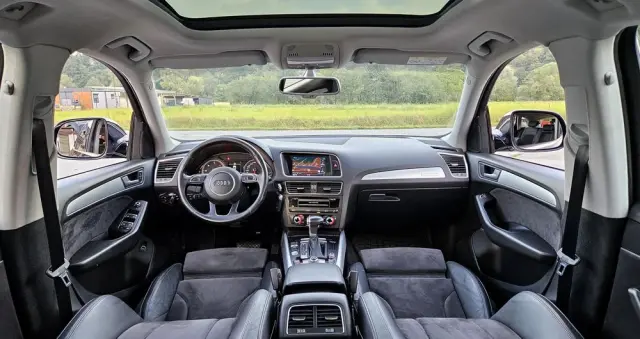 AUDI Q5 2.0 TDI quattro S tronic sport