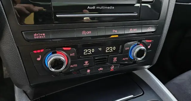 AUDI Q5 2.0 TDI quattro S tronic sport