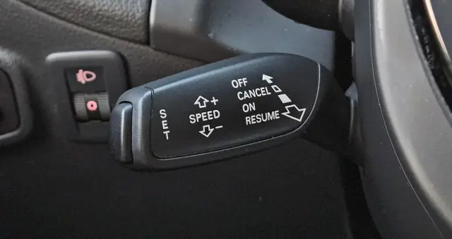 AUDI Q5 2.0 TDI quattro S tronic sport