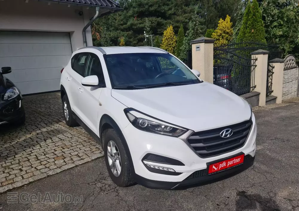 HYUNDAI Tucson Blue 1.7 CRDi 2WD Style