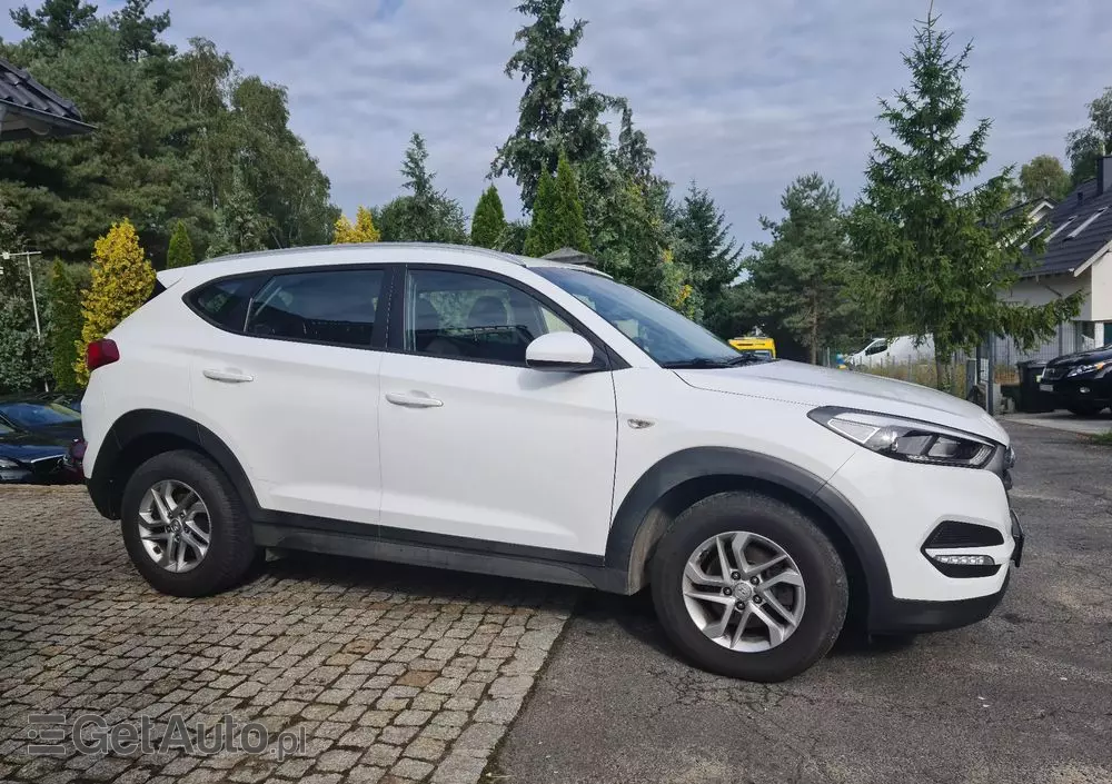 HYUNDAI Tucson Blue 1.7 CRDi 2WD Style