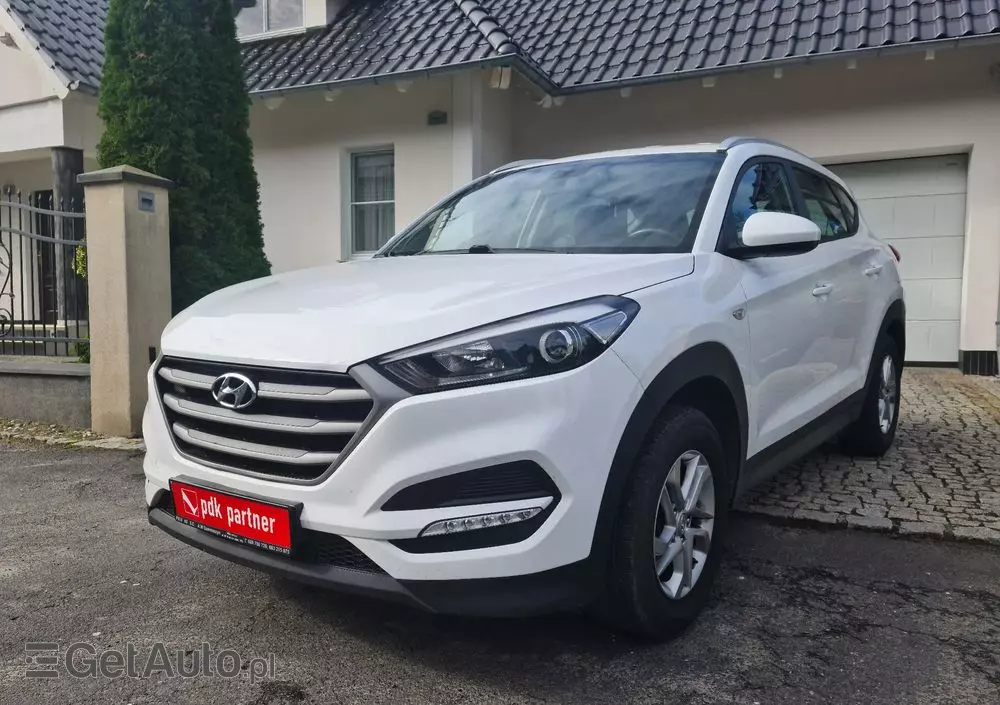 HYUNDAI Tucson Blue 1.7 CRDi 2WD Style