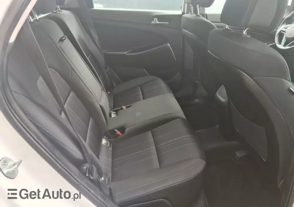HYUNDAI Tucson Blue 1.7 CRDi 2WD Style