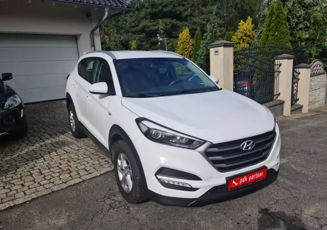HYUNDAI Tucson Blue 1.7 CRDi 2WD Style