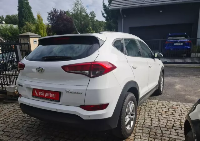HYUNDAI Tucson Blue 1.7 CRDi 2WD Style
