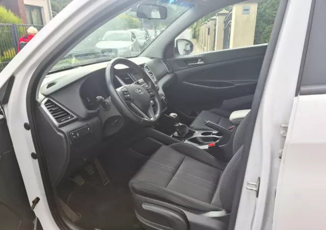 HYUNDAI Tucson Blue 1.7 CRDi 2WD Style