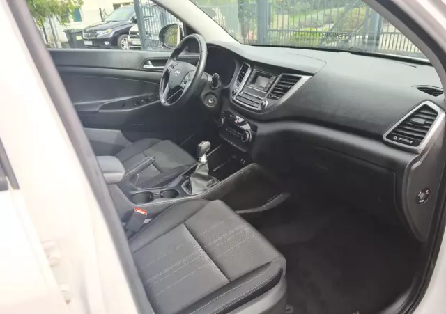 HYUNDAI Tucson Blue 1.7 CRDi 2WD Style