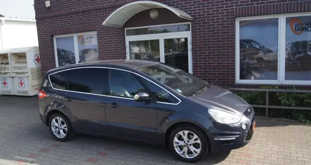 FORD S-Max 1.6 T Titanium