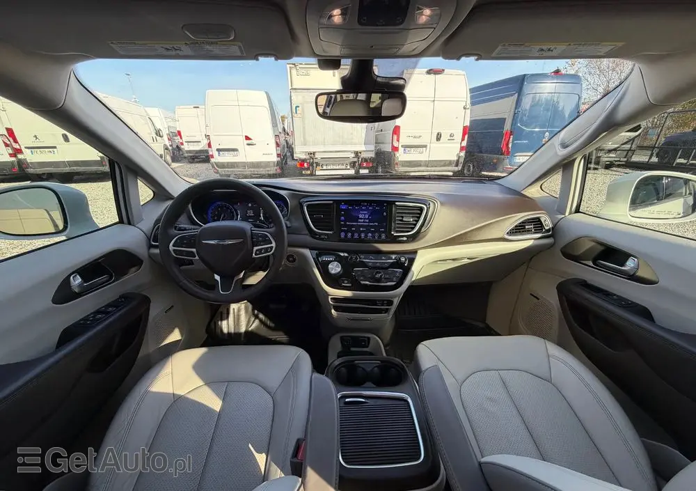 CHRYSLER Pacifica 