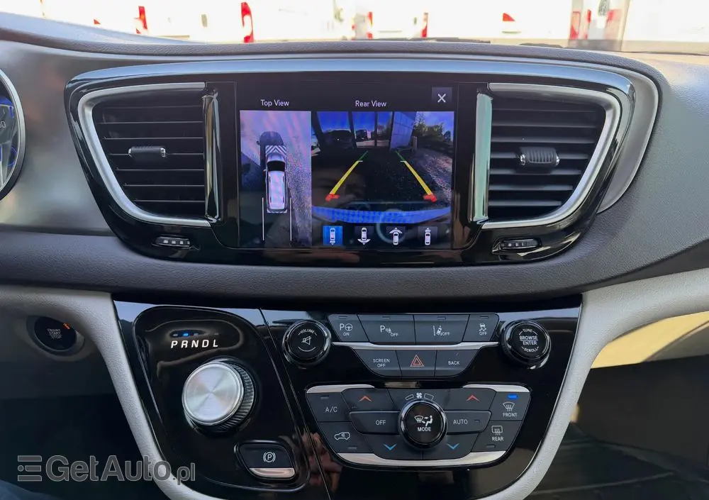 CHRYSLER Pacifica 